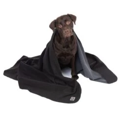 TIAKI Dog Blanket Nelly L 200 X W 137 Cm -Zoo Plus 318096 tiaki nelly fg 5791 2