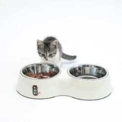 TIAKI Melamine Double Bowl 2 X 800ml, Each Diameter 16cm -Zoo Plus 327706 cat fg 0599 8