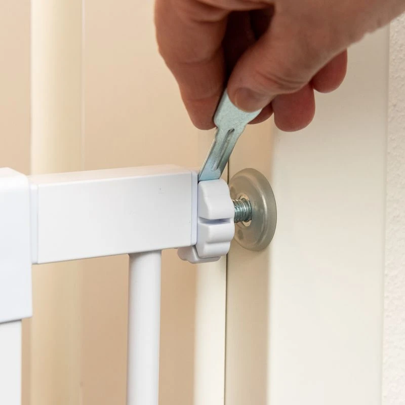 TIAKI White Dog Gate With 7 Cm Extension Height 76 Cm, Width 75 To 82 Cm 5 TIAKI White Dog Gate With 7 Cm Extension Height 76 Cm, Width 75 To 82 Cm - Image 5