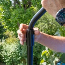 TIAKI Curved Telescopic Pole For Cat Nets Curved Telescopic Pole 14 TIAKI Curved Telescopic Pole For Cat Nets Curved Telescopic Pole -Zoo Plus 380298 tiaki angled support pole fg 3957 6 3