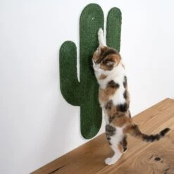 TIAKI Mojave Scratching Board Dark Green -Zoo Plus 402597 tiaki mojava cat fg 5362 6