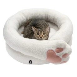 TIAKI Paw Snuggle Bed 62 X 50 X 20cm (L X W X H) -Zoo Plus 405597 tiaki kuschelbett paw fg 9159 4