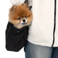 TIAKI Shoulder Bag For Dogs Approx. 42 X 18 X 25 Cm (L X W X H) -Zoo Plus 408696 tiaki shoulder bag for dogs fg 5009 5