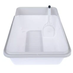 TIAKI Dusty Rounded Cat Litter Tray White -Zoo Plus 414997 tiaki litter box dusty fg 6036 6
