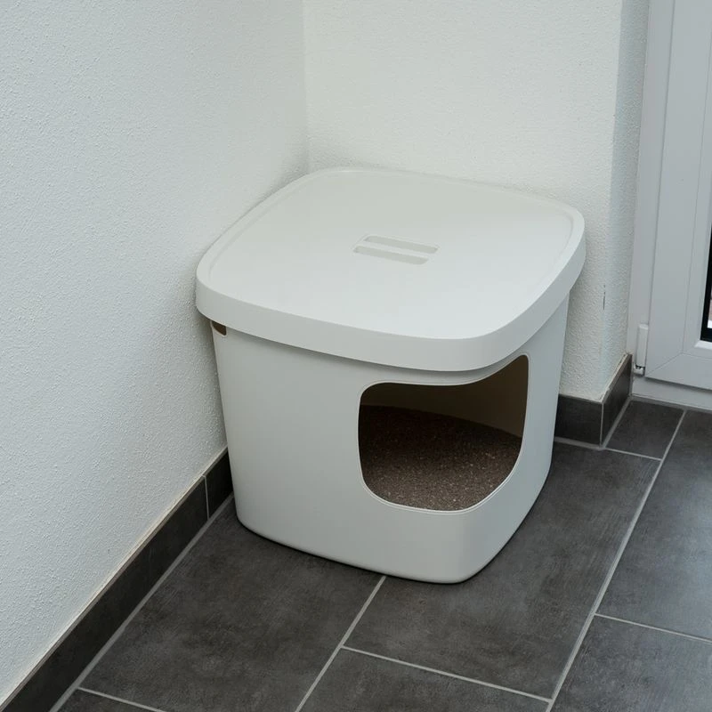 TIAKI Devon Hooded Toilet White 12 TIAKI Devon Hooded Toilet White - Image 12