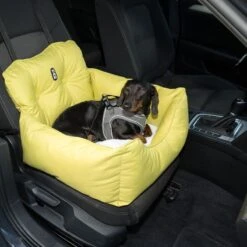 TIAKI Neon Dog Car Seat 53 X 50 X 35 Cm (L X W X H) 16 TIAKI Neon Dog Car Seat 53 X 50 X 35 Cm (L X W X H) -Zoo Plus 424296 car seat neon fg 8489 4