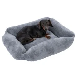 TIAKI Lazy Bear Dog Bed – Dark Grey Size M: 70 X 55 X 20cm (L X W X H) -Zoo Plus 446105 tiaki hundebett lazy bear dunkelgrau fg 4142 9