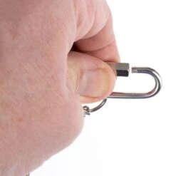 TIAKI Shreddy Cardboard Box Bird Toy 15 X 8 X 23cm (L X W X H) -Zoo Plus 451113 tiaki sfredding toy shreddy carton fg 9335 5