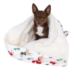 TIAKI Fun Winter Blanket For Dogs Blanket For Pawrents: 150 X 130cm (L X W) -Zoo Plus 478399 hundedecke funny winter dogs fg 2299 7 2