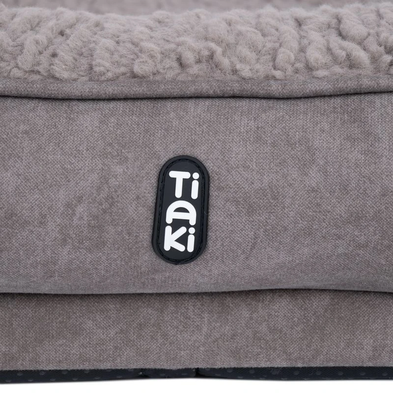 TIAKI Poolside Paws Fossil Dog Bed Size M: 65 X 50 X 13cm (L X W X H) 7 TIAKI Poolside Paws Fossil Dog Bed Size M: 65 X 50 X 13cm (L X W X H) - Image 7