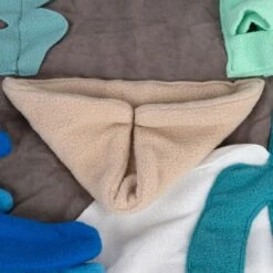 TIAKI Mink Playground Dog Bed 50 X 40 X 17 Cm (L X W X H) -Zoo Plus 481722 tiaki playground hundebett mink fg 9112 3