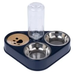 TIAKI Triple Feeder With Water Dispenser 2 X 200ml -Zoo Plus 486196 tiaki triple feeder fg 4765 1