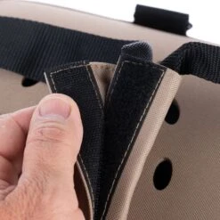 TIAKI Lightweight Carry Bag 44 X 28 X 28cm (L X W X H) -Zoo Plus 488134 tiaki lightweight pet carrier fg 1879 2