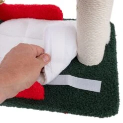 TIAKI Christmas Sledge Scratching Post 1 Scratching Post -Zoo Plus 493696 tiaki sleigh cat tree fg 4286 5