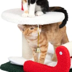 TIAKI Christmas Sledge Scratching Post 1 Scratching Post -Zoo Plus 493696 tiaki sleigh cat tree fg 4634 4