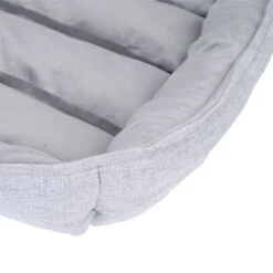 TIAKI Basic Cuddle Bed - Grey Size M: 78 X 55 X 16 Cm (L X W X H) -Zoo Plus 499015 tiaki kuschelbett basic grau s fg 8379 5 1