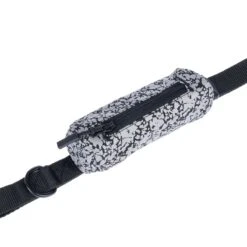 TIAKI Reflective Dog Lead With Poop Bag Holder 120 - 160 Cm Length, 20mm Width -Zoo Plus 499044 tiaki hundeleine reflective fg 3860 3