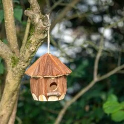TIAKI Log Cabin Nesting Box Approx. 20 X 20cm (diameter X H) -Zoo Plus 500990 tiaki nesting box log cabin fg6552 5