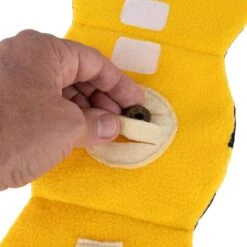 TIAKI Willi Bee Sniffer Toy Approx. 57 X 15 Cm (L X W) -Zoo Plus 500996 willi bee sniffing toy fg 3207 7