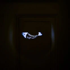 TIAKI Dragonfly Cat Dangler Toy With LED Pointer 1 Dangler Toy -Zoo Plus 501648 tiaki led cat teaser dragonfly fg 0242 3