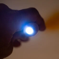 TIAKI Pompom Cat Dangler Toy With LED Pointer 1 Toy -Zoo Plus 501729 tiaki led cat teaser pompom fg 0193 0