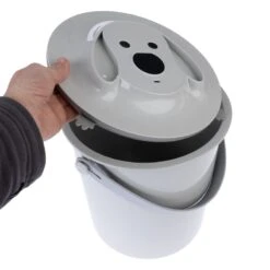 TIAKI Vacuum-Sealed Pet Food Container 13l -Zoo Plus 501843 vacuum seal pet feed container 13l fg 1875 2