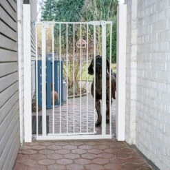 TIAKI High Metal Dog Gate 74 - 79 X 104 Cm (W X H)