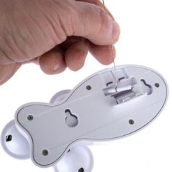 TIAKI Bee Spinner Toy With Catnip 1 Toy -Zoo Plus 524898 tiaki bee spinner toy with catnip fg 7110 1