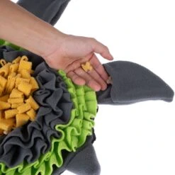 TIAKI Melbourne Turtle Sniffer Mat 61 X 50 X 6 Cm (L X W X H) -Zoo Plus 527997 ml melbourne turtle sniffing mat fg 6211 6