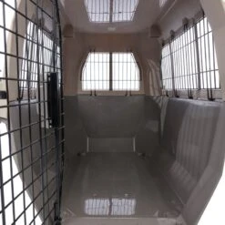 TIAKI Transport Box With Wheels Size S: 72.5 X 54.5 X 62 Cm (L X W X H) 24 TIAKI Transport Box With Wheels Size S: 72.5 X 54.5 X 62 Cm (L X W X H) -Zoo Plus 533704 transport box l fg 3248 4