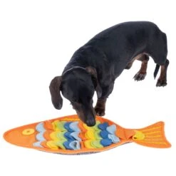 TIAKI Rainbow Fish Sniffing Mat Approx. 48 X 25cm (L X W) -Zoo Plus 539597 tiaki rainbow fish sniffing mat dog fg 0697 4