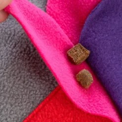 TIAKI Heart Sniffing Mat 50 X 50 Cm (L X W) -Zoo Plus 561405 tiaki heart sniffing mat fg 0678 8