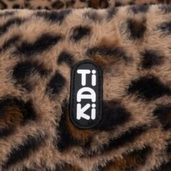 TIAKI Leo Dog Bed Size M: 60 X 50 X 22 Cm (L X W X H) -Zoo Plus 561431 tiaki hundebett leo fg 9381 9 1