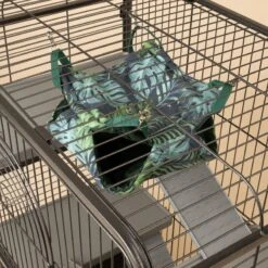 TIAKI Jungle Collection Small Pet Hammock Size L: Approx. 40 X 40 Cm (L X W) 15 TIAKI Jungle Collection Small Pet Hammock Size L: Approx. 40 X 40 Cm (L X W) -Zoo Plus 579399 tiaki jungle collection cozy hammock s fg 1818 2 1