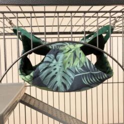 TIAKI Jungle Collection Small Pet Hammock Size L: Approx. 40 X 40 Cm (L X W) 14 TIAKI Jungle Collection Small Pet Hammock Size L: Approx. 40 X 40 Cm (L X W) -Zoo Plus 579399 tiaki jungle collection cozy hammock s fg 1819 0 1