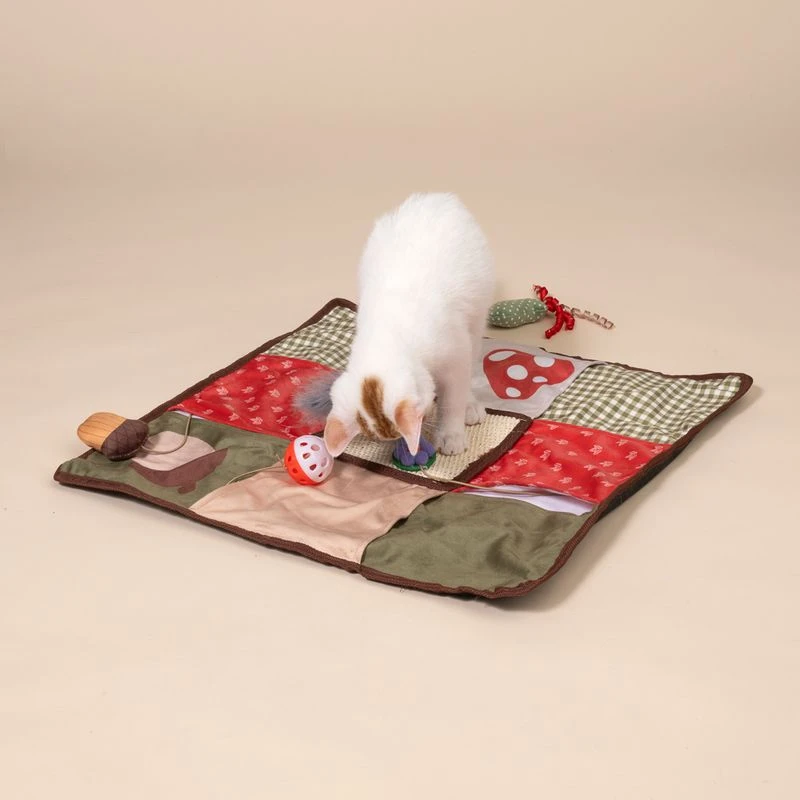 TIAKI Autumn Interactive Play Mat For Cats 1 Mat 5 TIAKI Autumn Interactive Play Mat For Cats 1 Mat - Image 5