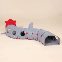 TIAKI Shark Cat Tunnel 100 X 23 X 21 Cm (L X W X H) -Zoo Plus 589032 tiaki shark cat tunnel fg 3418 6
