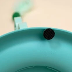 TIAKI Christmas Tree Cat Toy 1 Toy -Zoo Plus 596106 tiaki mint plastic tree cat toy fg 0100 2