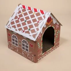 TIAKI Gingerbread House For Cats 37 X 36 X 40.5 Cm (L X W X H) -Zoo Plus 596107 tiaki gingerbread house fg 0102 5