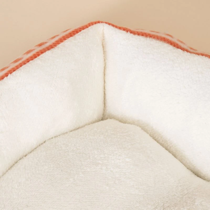 TIAKI Bed & Blanket Set With Nordic Winter Pattern Size M: 72 X 62 X 17 Cm (L X W X H) - Image 6