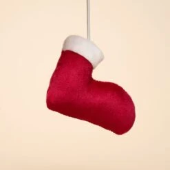 TIAKI Scratching Post With Christmas Teepee Red 22 TIAKI Scratching Post With Christmas Teepee Red -Zoo Plus 597701 tiaki cat tree with teepee fg 0027 0